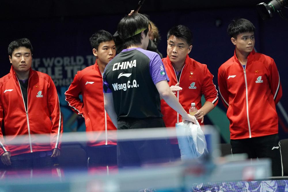 从韩国神话到世界名帅足球执教理念与战术体系解析