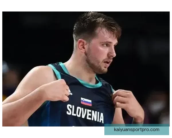 字母弟弟亚历克斯回忆生涯首秀：梦想成真一刻令人难以置信